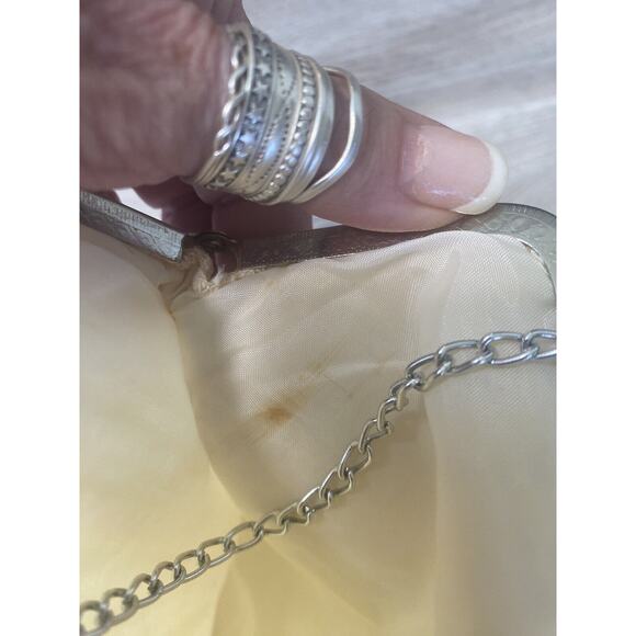 Women’s Vintage Cream Ivory Beaded Purse Clutch Evening Bag Made In Hong Kong - Picture 6 of 7